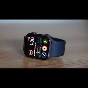 Apple Watch Series 4 New